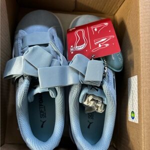 New WT Puma shoes for little girl toddler size 9